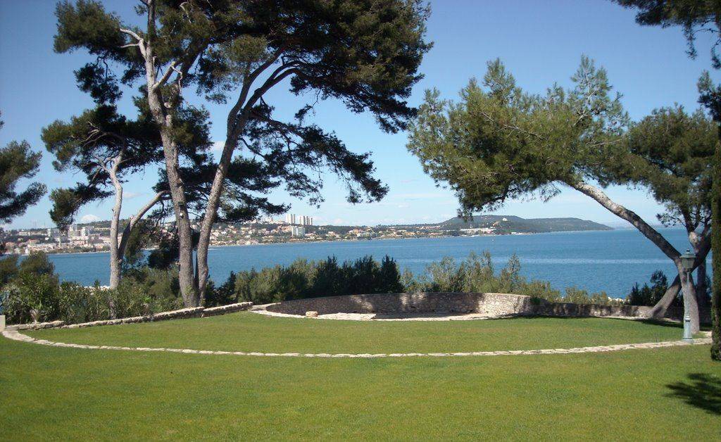 Salle de réception pour un mariage en bord de mer à Martigues près de Marseille