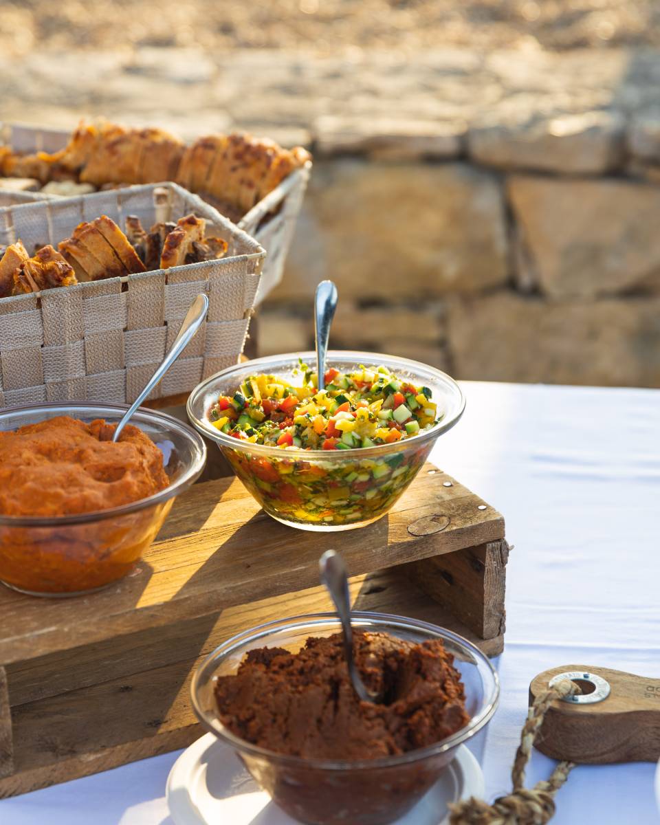 Service traiteur cocktail dinatoire avec ateliers culinaires pour vos événements d'entreprise à Istres