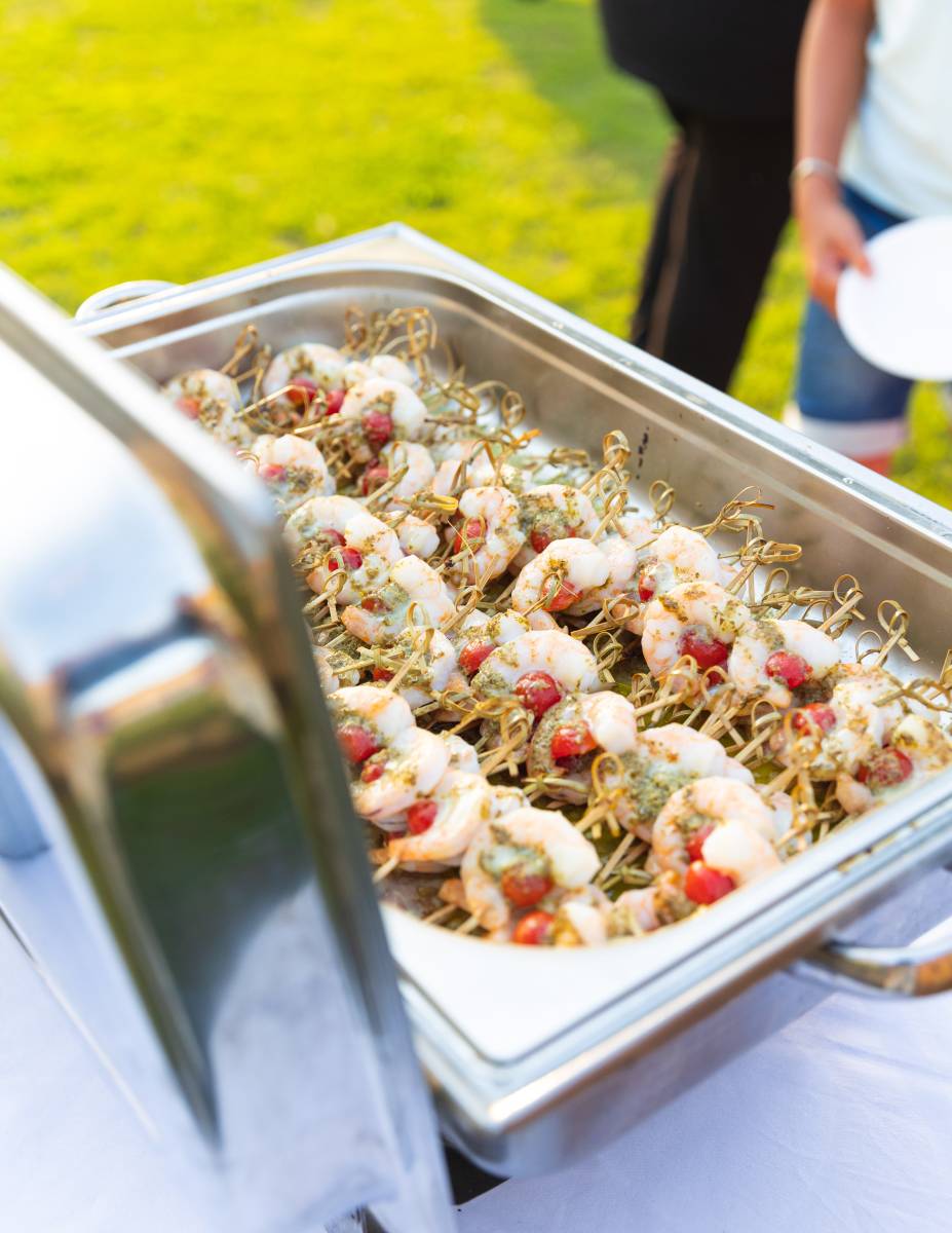 Service traiteur cocktail dinatoire avec ateliers culinaires pour vos événements d'entreprise à Istres