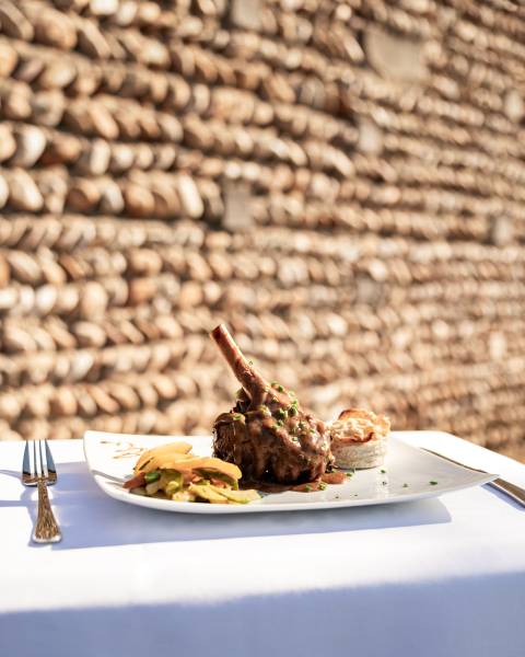 Mariage au Mas de Coupie à Eyguières près d’Aix en Provence dans les Bouches-du-Rhône