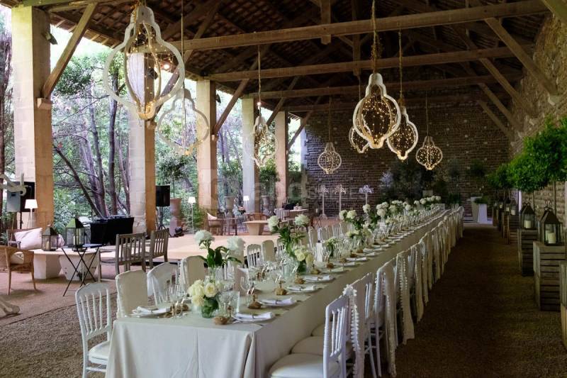Traiteur pour mariage au Château Vergières à Saint-Martin-de-Crau près d’Arles